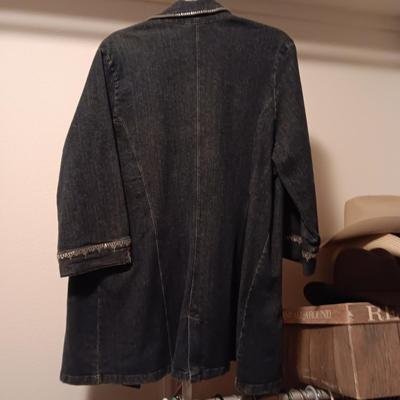LADIES DRESS JACKETS LARGE AND XL