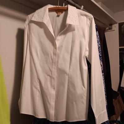 LADIES PLUS SIZE CLOTHES