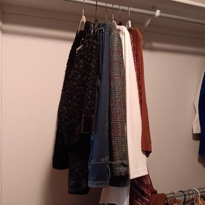 LADIES LARGE AND XL CLOTHES