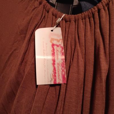 LADIES LARGE AND XL DRESS CLOTHES