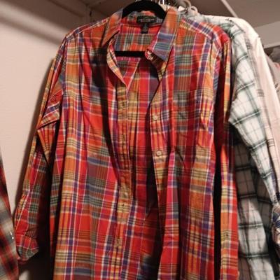 LADIES LARGE AND XL CASUAL CLOTHES