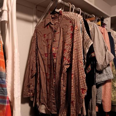 LADIES LARGE AND XL CASUAL CLOTHES