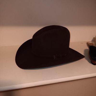 RODEO KING BLACK FELT HAT SIZE 7 1/4 PLUS CLOTHES BRUSH