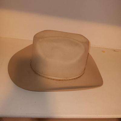2 WESTERN HATS SIZE 7 1/8