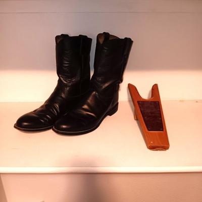 MEN'S JUSTIN LEATHER BOOTS SIZE 10EE & A BOOT HORN
