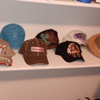 MAINLY LADIES BALL CAPS AND SUN HAT
