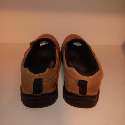 2 PAIRS OF MEN'S ROPER LEATHER SHOES SIZE 11