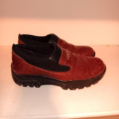 2 PAIRS OF MEN'S ROPER LEATHER SHOES SIZE 11