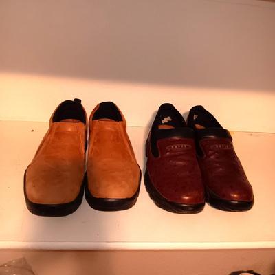 2 PAIRS OF MEN'S ROPER LEATHER SHOES SIZE 11