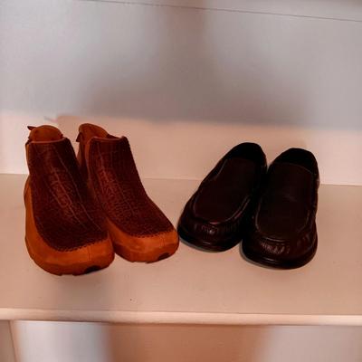 MEN'S TWISTED X AND SAS SHOES SIZE 10 1/2 & 11