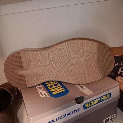 MEN'S NEW SKECHERS (10 1/2) AND BASS SLIPPERS (11)
