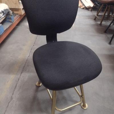 Set of Four Gary Platt Commercial Grade World Poker Series Cushioned Seat and Back Slot Chair