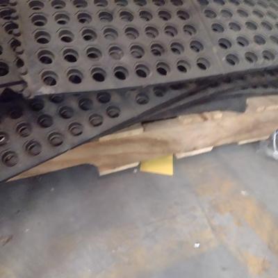 Pallet of Rubber Commercial Floor Mats Various Sizes