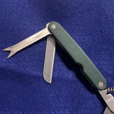 Brookstone Multi tool in case.
