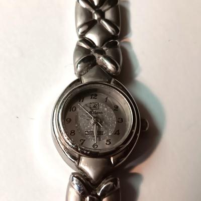 MATCHING NECKLACE AND EARRINGS, BRACELET AND WATCH