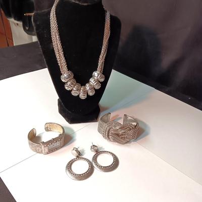 SILVER-TONE COSTUME JEWELRY