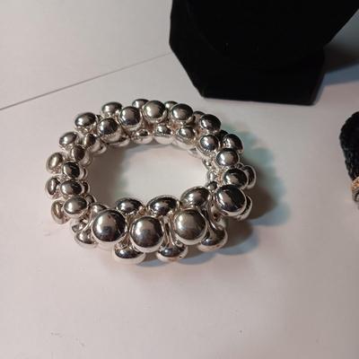 FASHION JEWELRY