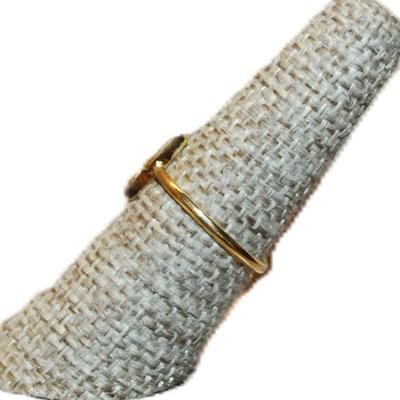 Size 6 ¾ Marked .925 Vertical Rectangle Ring with 3 Clear Stones on a Silver Filled Gold Colored Band (1.2g)
