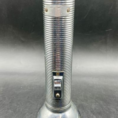 Flashlight Lot - 2 Flashlights - Ray O Vac Sportsman