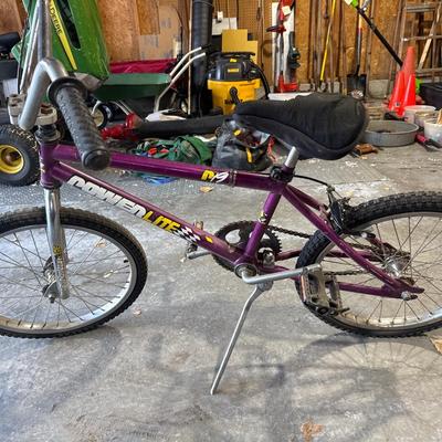 Vintage purple power light bike