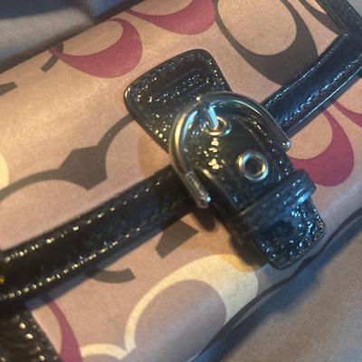 Coach Poppy Patent Leather Wallet
