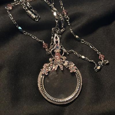Vintage Magnifying Glass Necklace