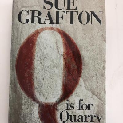 Sue Grafton Q is Quarry signed book