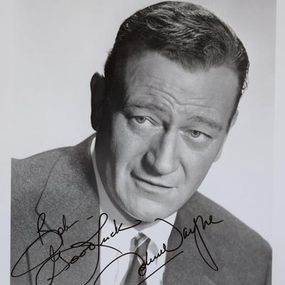 John Wayne signed portrait photo 