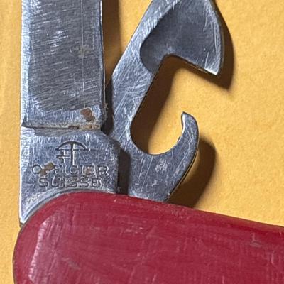 Vintage Suisse Pocket Knife