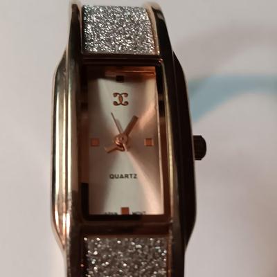 UNIQUE FASHION JEWELRY
