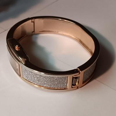 UNIQUE FASHION JEWELRY