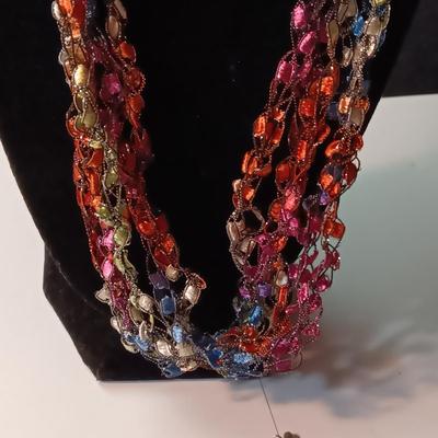 COLORFUL FASHION JEWELRY