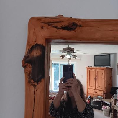 PINE LOG WALL MIRROR WITH SWAG
