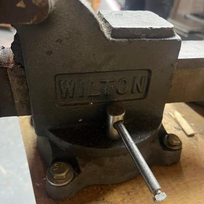 Sears Bench Grinder & Wilton Vise on a Bench (B3-MG)