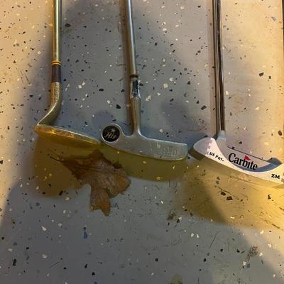 Top-Flite Irons, Mojo Balls & More Golf Items (B2-MG)