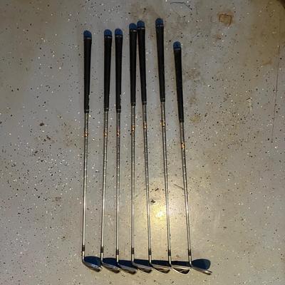 Top-Flite Irons, Mojo Balls & More Golf Items (B2-MG)