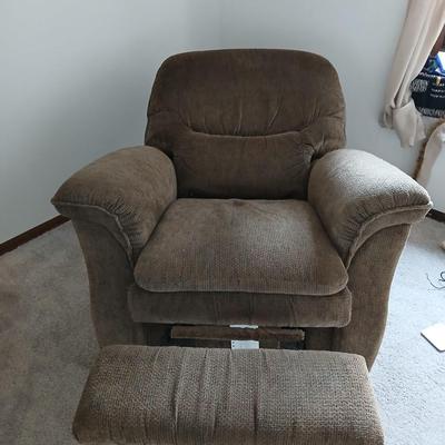 Nice La-Z-Boy lazy boy recliner