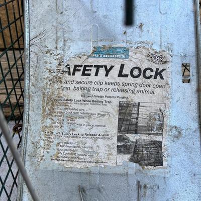 Two Animal Traps (S-MG)