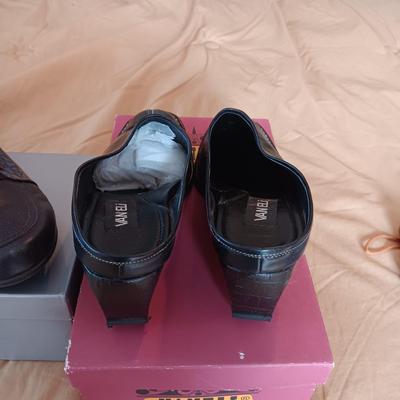 1 NEW VANELI SPORT AND ANOTHER PAIR OF VANELI SHOES, TIGHTS AND UMBRELLAS