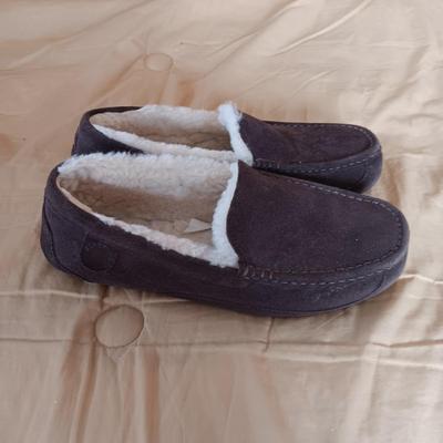 LADIES SESTO GOLF SHOES (12) AND FIRESIDE SLIPPERS (10)