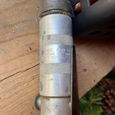 Sears Paint Tank, Aro 1/4” Air Ratchet plus 3M & Cabot Respirators (S-MG)