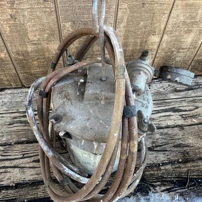 Sears Paint Tank, Aro 1/4” Air Ratchet plus 3M & Cabot Respirators (S-MG)