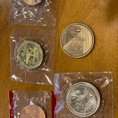 Collectors Commemorative Coins
