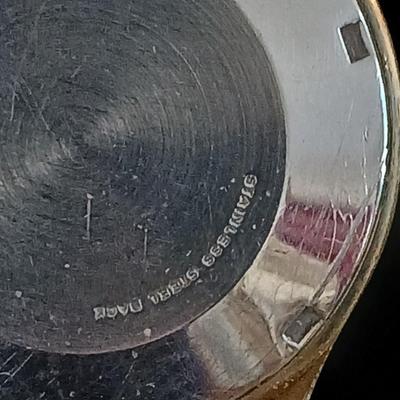 Vintage WITTNAUER men's automatic watch day/date D11KAS/2 17Jewels Swiss 1970s with paperwork