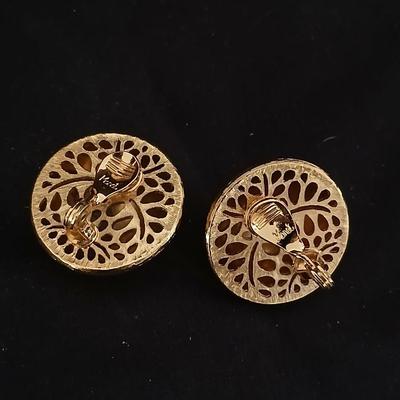 Vintage Coro brooch Pin Jewlery with Monet clip on earrings