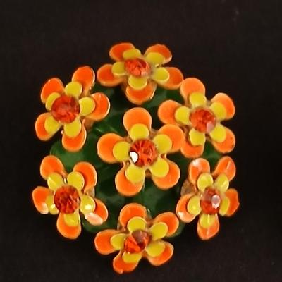 Vintage Enameled Metal Flower Brooch with matching clip-on earrings Vintage Jewlery