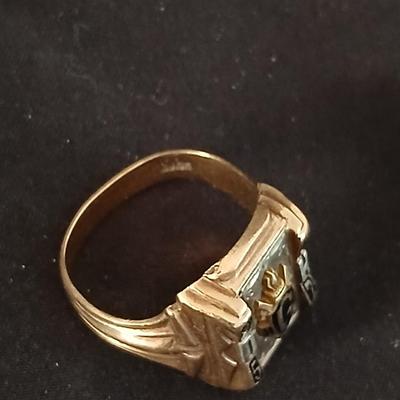 Vintage 1952 10k High school class ring