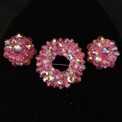 Stunning Vintage MCM Brooch pin with matching earrings clip-on Jewelry