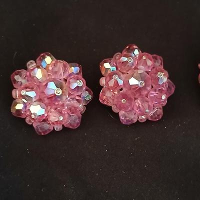 Stunning Vintage MCM Brooch pin with matching earrings clip-on Jewelry