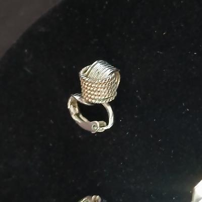 Silver toned Brooch with Avon love knot clip-on earrings Jewelry